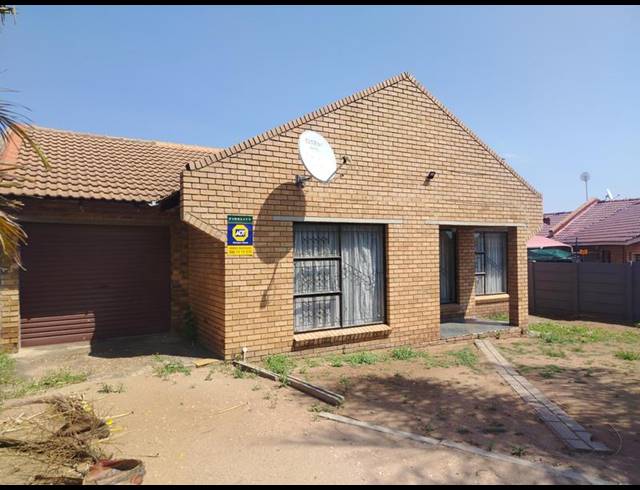 3 BEDROOM PROPERTY TO RENT IN BENDOR